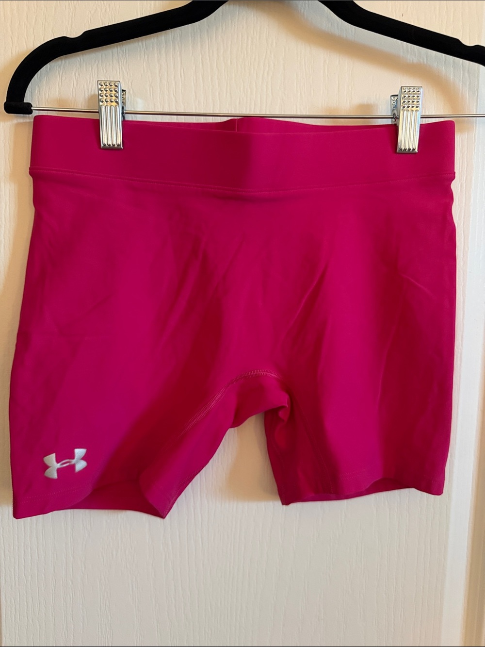 Under Armour Hot Pink Athletic Compression Bike Shorts